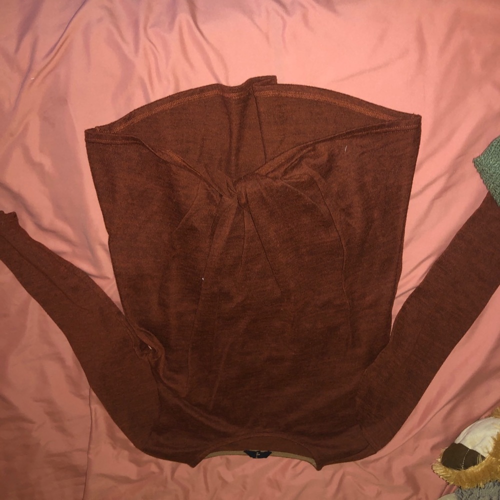 orange 3 quarters sleeve top